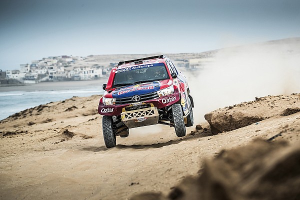 Al-Attiyah gana en Marruecos por delante de Sainz; Price triunfa en motos