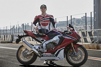Honda presenta su nueva arma para el WSBK