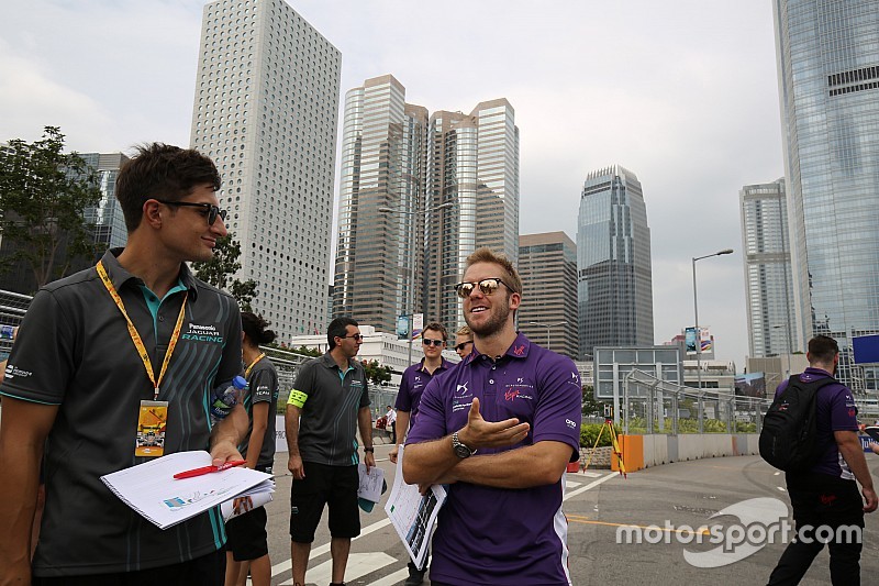 Hong Kong, sorteggiati i quattro gruppi per le qualifiche