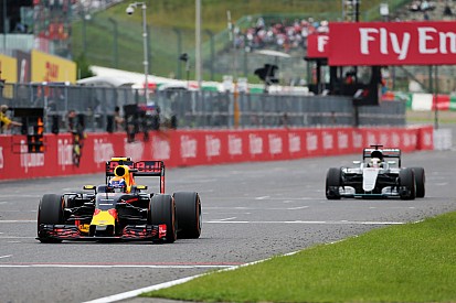 Verstappen: Tidak ada yang salah dengan manuver bertahan saya