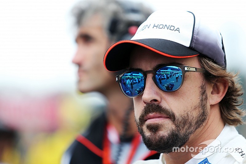 アロンソ、マクラーレンの不振が”日本GP限り”であることを期待
