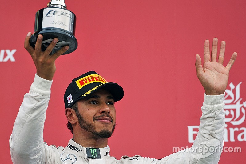 Hamilton entra em clube seleto com 100º pódio na F1