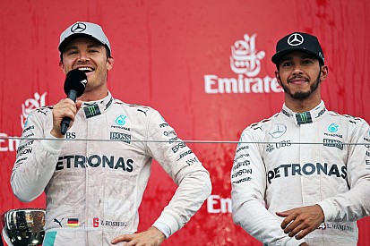 Sería una tontería descartar a Hamilton por el título, dice Horner