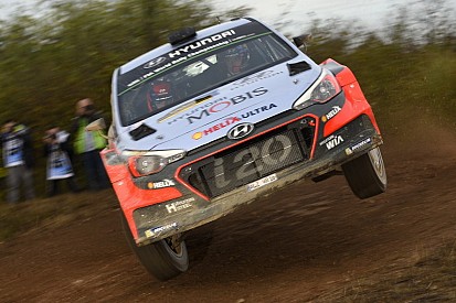 Spagna, PS2: Hyundai al vertice con Neuville. Paddon e Ogier inseguono