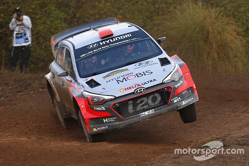 Daniel Sordo chiude in vetta la prima tappa del Rally di Catalogna