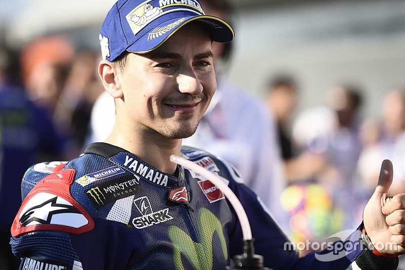 Kualifikasi buat Lorenzo lupakan rasa sakit