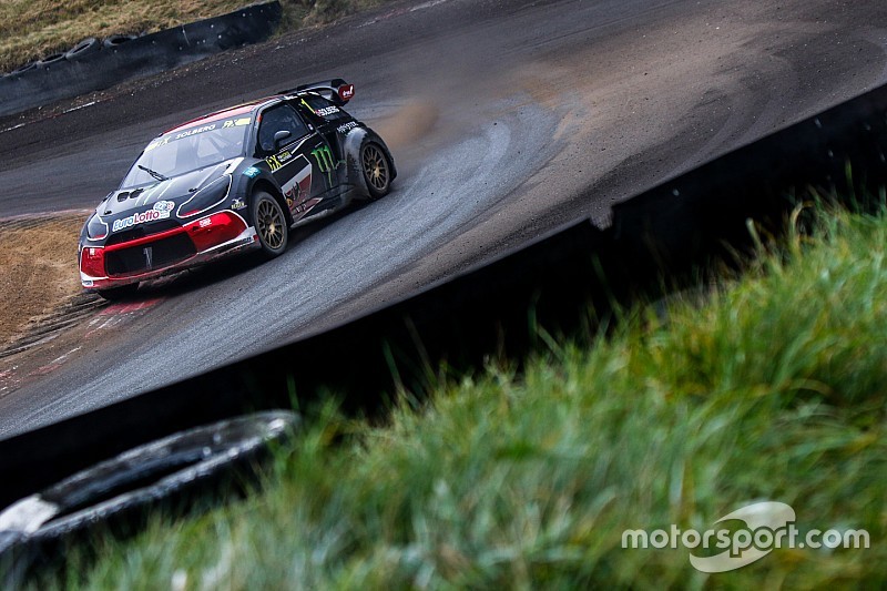 Solberg termine en tête avant les demi-finales