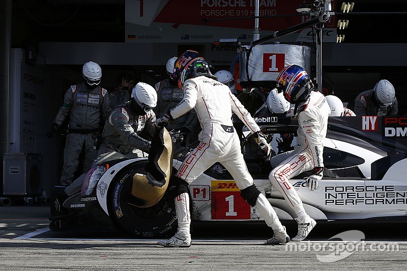 最後のピットストップで、なぜポルシェはタイヤを交換したのか?:WEC富士決勝