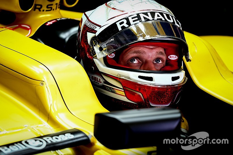 Kevin Magnussen, Renault Sport F1 Team RS16