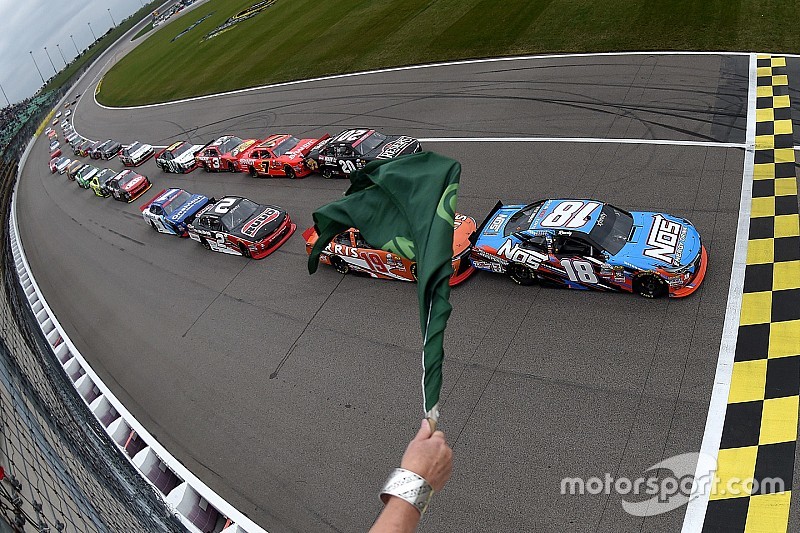 NASCAR pode limitar presença de pilotos da Cup na Xfinity