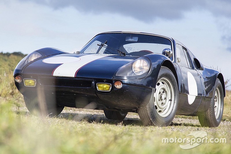 Enchères - Une Porsche 904 GTS de 1964 entièrement d'origine