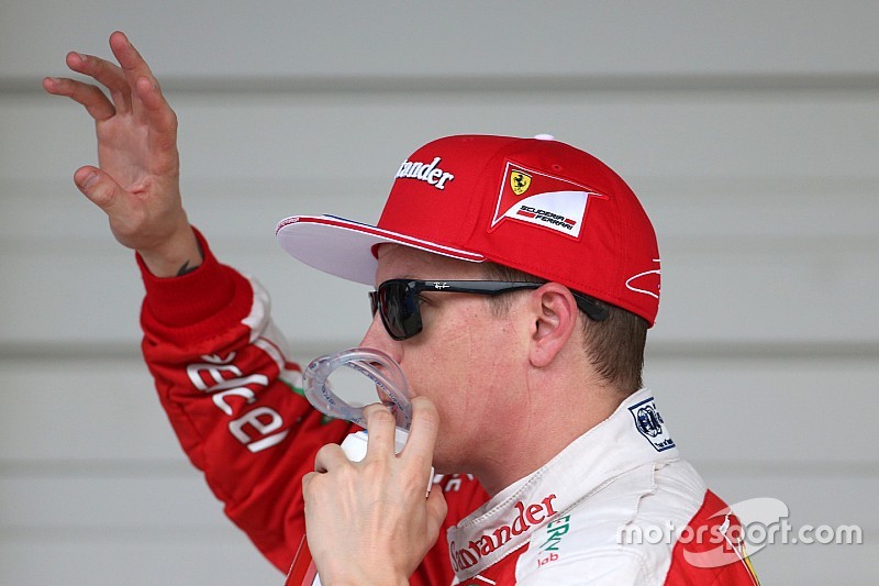 A Ferrari halad a korral: drónos jó reggelt Austinból