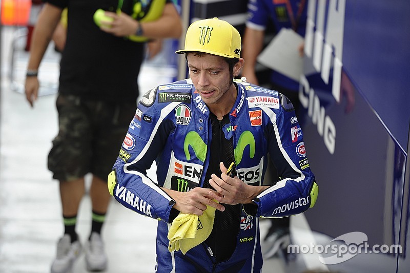 Valentino Rossi a un doigt cassé depuis Motegi