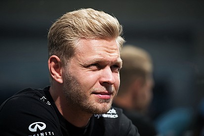 Magnussen berharap dapat jadi rekan satu tim Hulkenberg