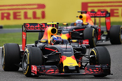 Verstappen: Saya sudah tidak meniru setup mobil Ricciardo