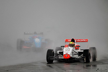 Lando Norris più veloce della pioggia, conquista la pole per Gara 1all'Estoril