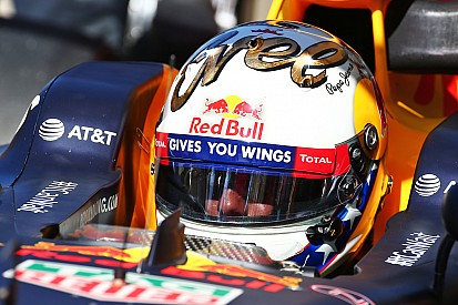 Ricciardo és Verstappen meglepetést okoz a rajtnál?
