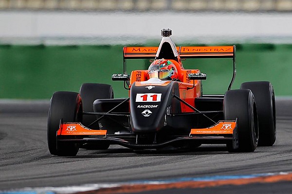 Sacha Fenestraz conquista l'ultima pole stagionale all'Estoril