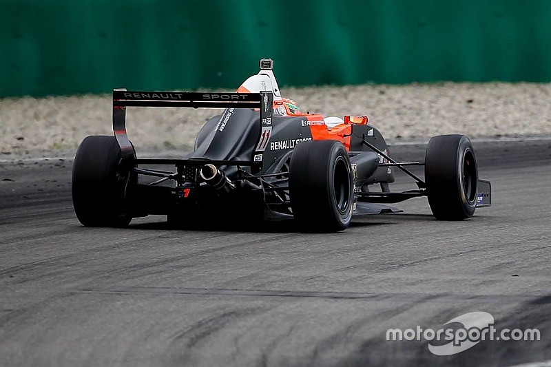 Sacha Fenestraz conclude in bellezza e domina Gara 2 all'Estoril