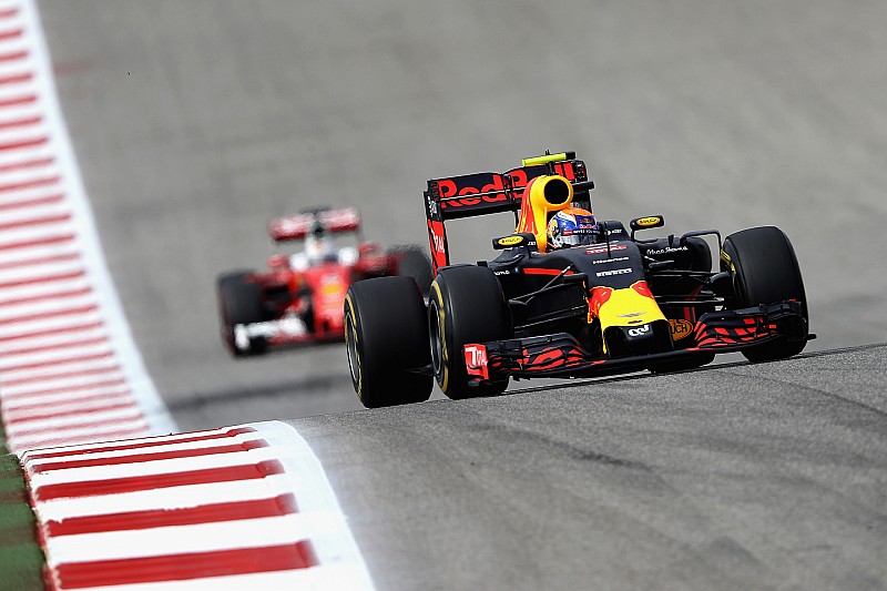 Red Bull Racing: Max Verstappens Boxenstopp war "völlig ungewöhnlich"