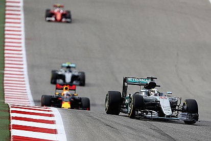 Saat balapan, Hamilton takut masalah di Malaysia terulang