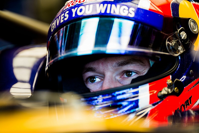 Daniil Kvyat, Scuderia Toro Rosso STR11