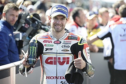 Após vitórias, Crutchlow pede mais apoio da Honda