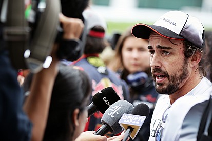 Alonso cree que la afición mexicana es "de las mejores de la temporada"