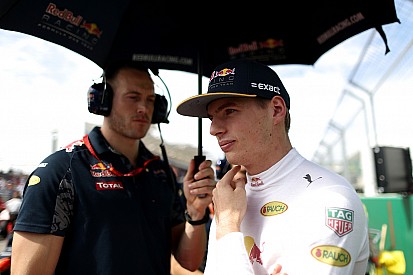 Max Verstappen se compara con Lewis Hamilton