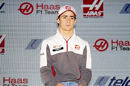 Gutierrez quer definir futuro em duas semanas