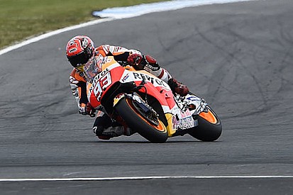 Sepang, Libere 1: Marquez detta il ritmo davanti a Vinales