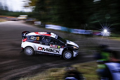 ES2 & 3 - Tänak reste au contact d'Ogier