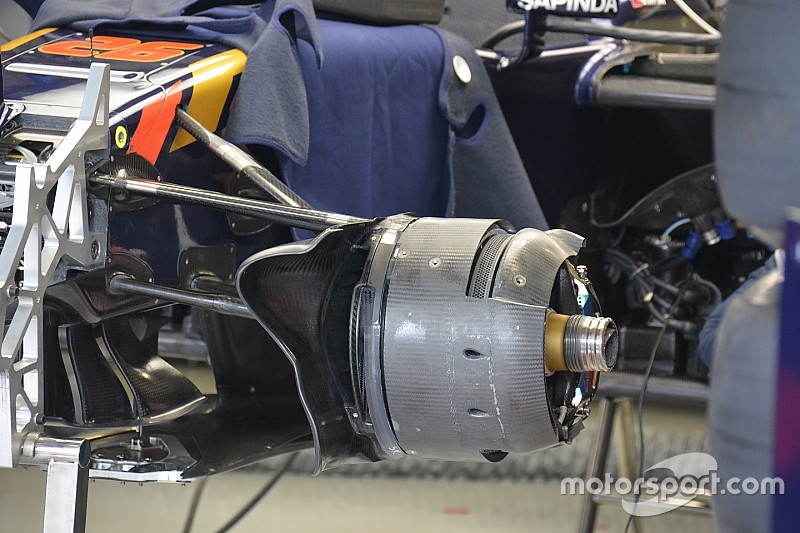 Technique - Les écopes de freins avant de la Toro Rosso