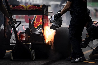 Horner - Les freins de Verstappen sont devenus "incontrôlables"