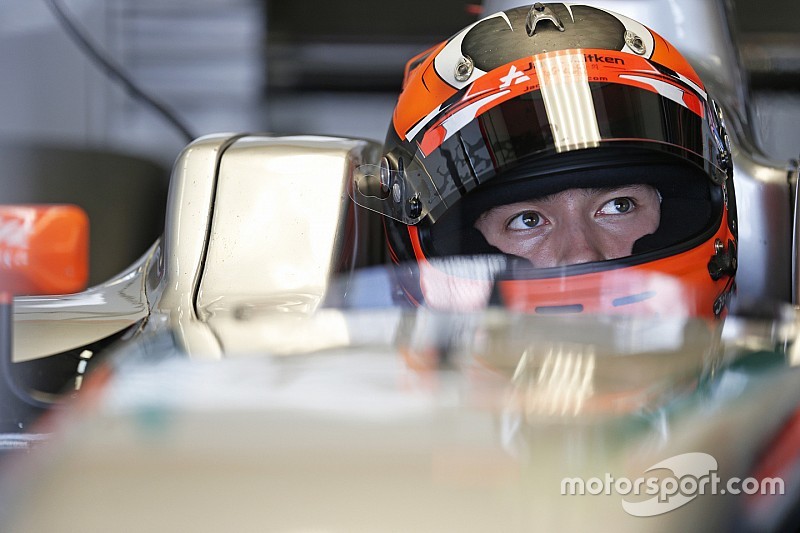 Aitken, pole en su primera aparición