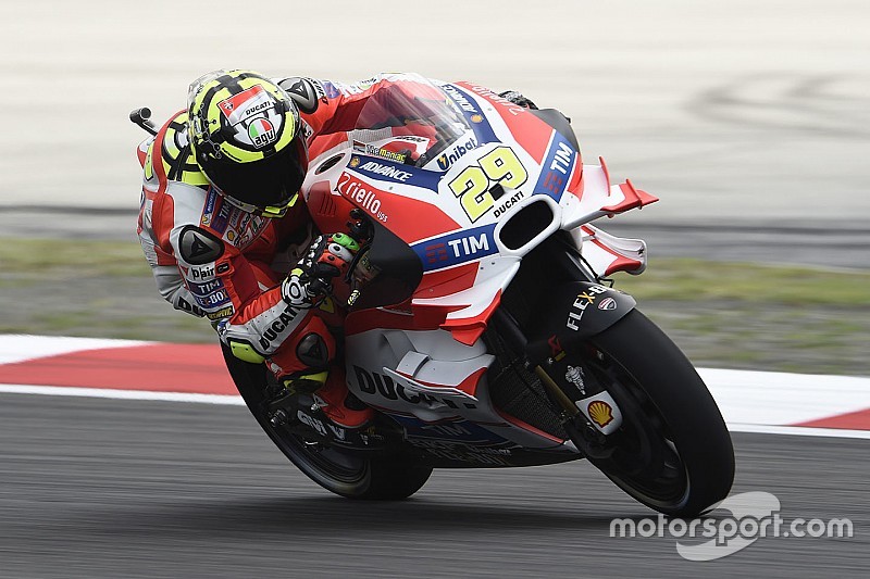 Iannone: "Che soddisfazione il risultato di oggi. Peccato per il turno perso ieri..."