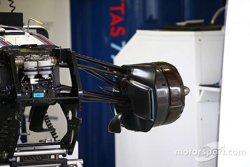 Technique - Les écopes de freins de la Williams FW38