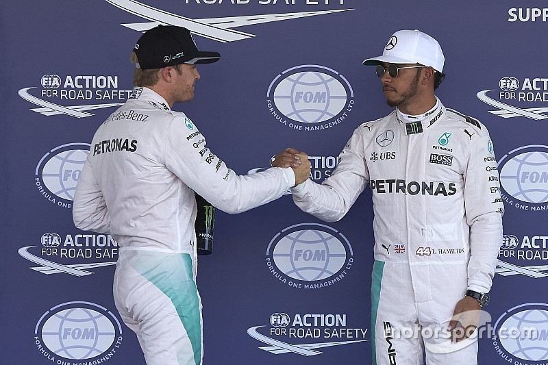 予選後のメルセデス、「明日の脅威はスーパーソフトタイヤのレッドブル」