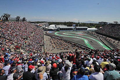 Grid start balapan GP Meksiko 2016