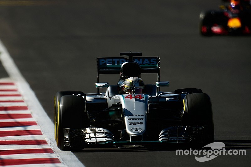 Lewis Hamilton, Mercedes AMG F1 W07 Hybrid