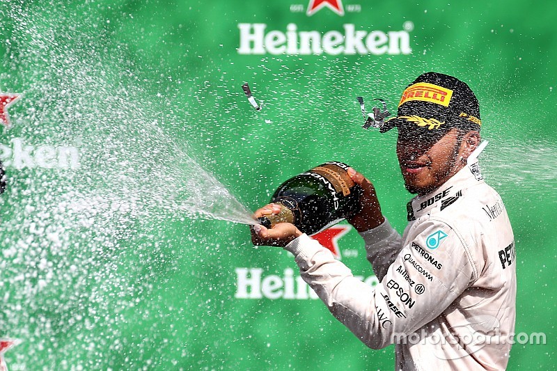 メキシコGP決勝レースレポート:ハミルトン51勝目の勝利、8秒354差でロズベルグを下す
