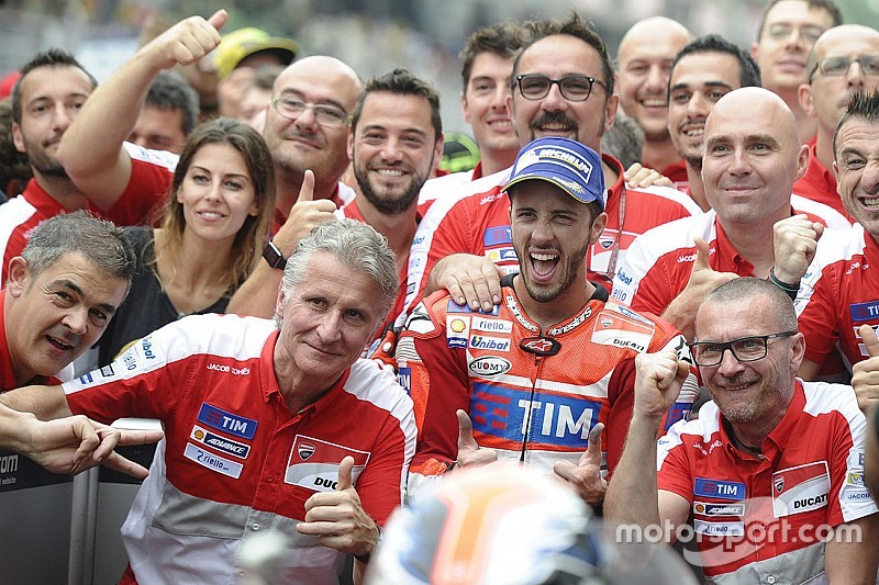 Domenicali esulta: "Ducati è sulla vetta del mondo!"