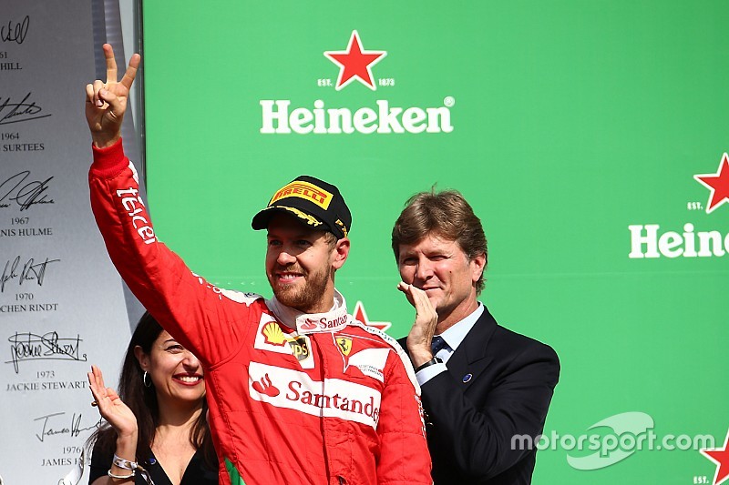 La FIA perdona a Vettel