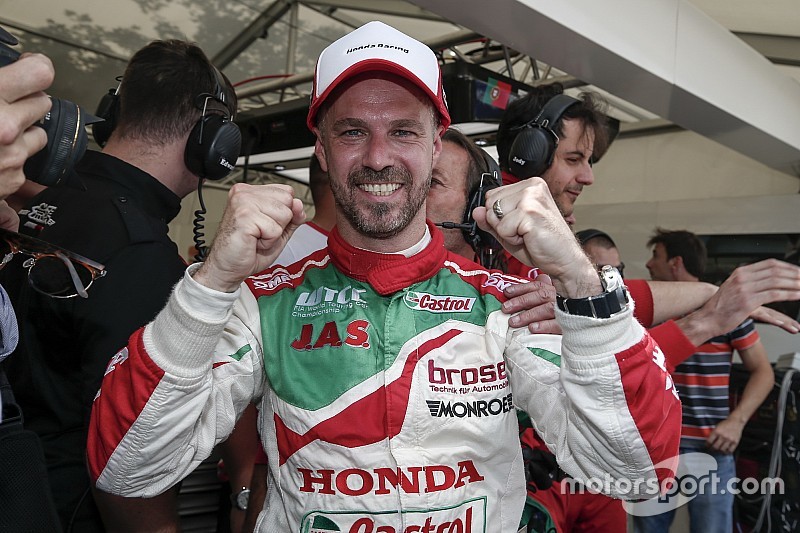 Monteiro au départ de la finale à Macao