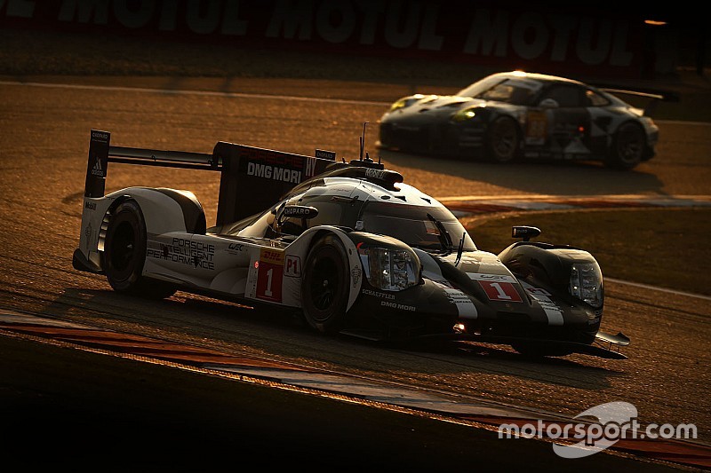 #1 Porsche Team Porsche 919 Hybrid: Timo Bernhard, Mark Webber, Brendon Hartley