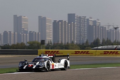 Webber vence em Xangai; 5º, di Grassi dá adeus a título