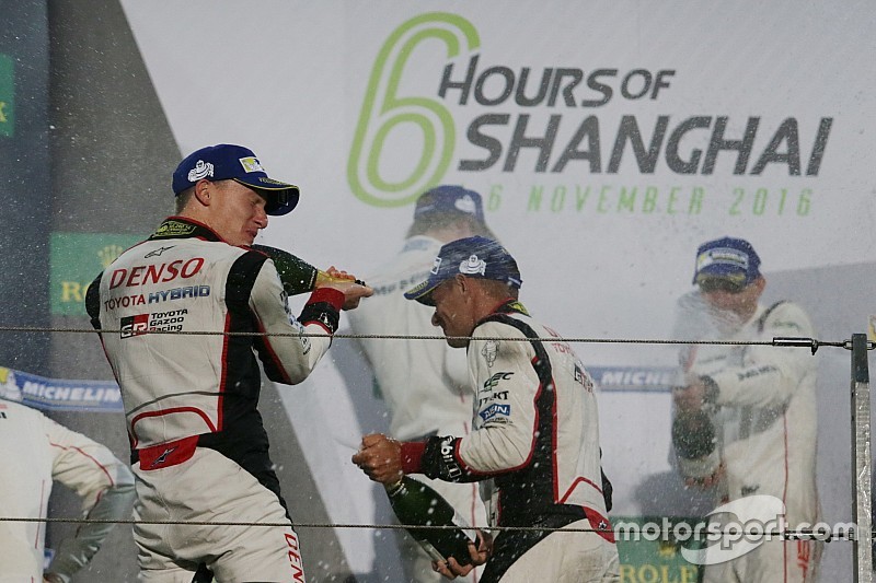 Toyota reconoce que ganar a Porsche en Shanghai no era posible