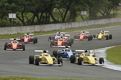 Perspektif fans: Clark International Speedway