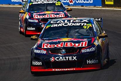 Shane Van Gisbergen tient la corde avant la manche finale