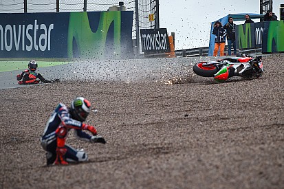 Гонщики MotoGP установили рекорд падений за сезон